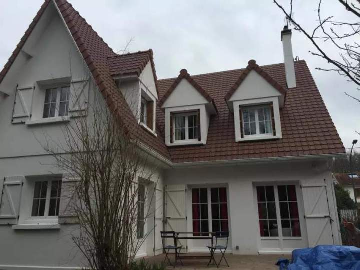 Étanchéité parfaite, gouttières et chéneaux.