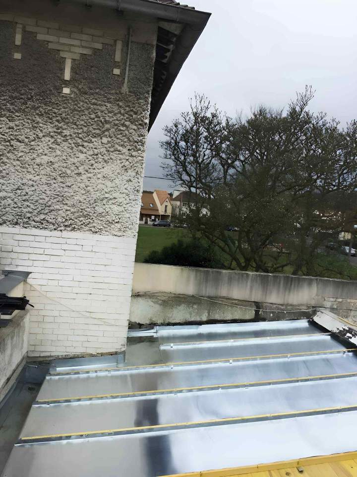 Couvreur zingueur Jouy-en-Josas