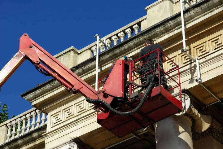Esthétique et protection durable des murs.